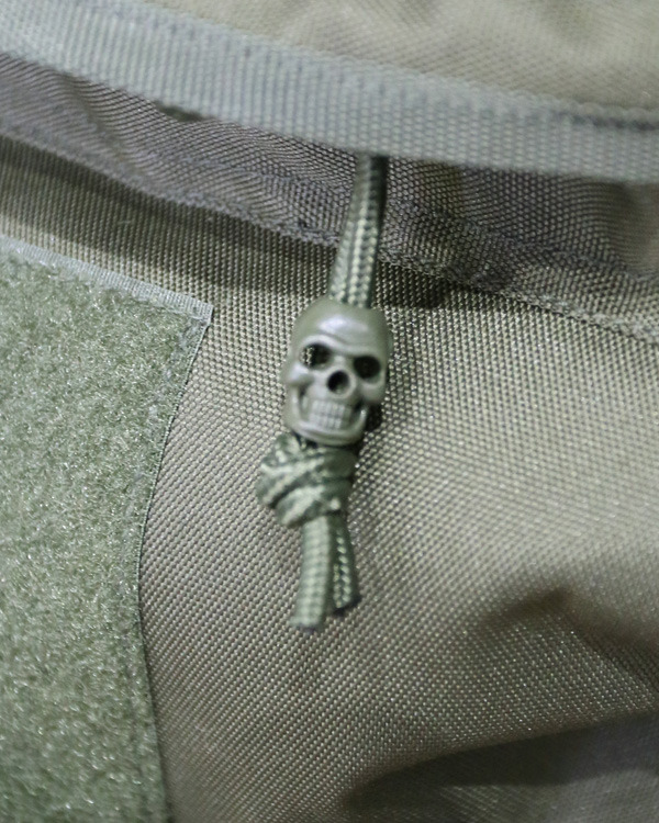 Skull Cord Stoppers Olive Green 3