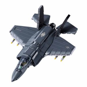 Sluban – B1361 ( F-35BS Fighter Jet ) 1